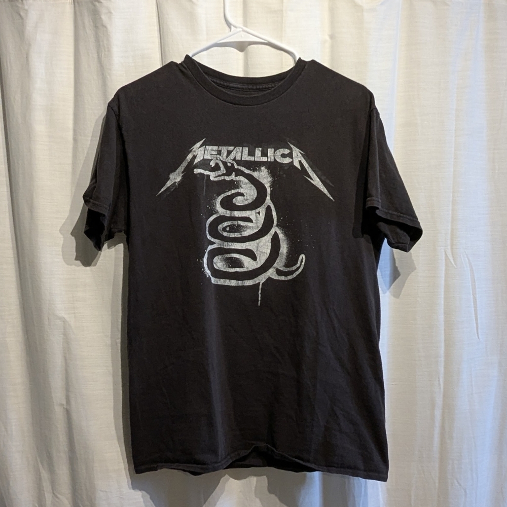 A Metallica Band Tshirt Size Meduim